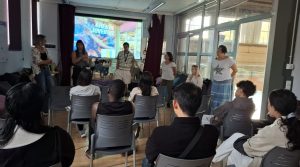 Sessions d’acollida grupal per a joves migrades a Platja d’Aro